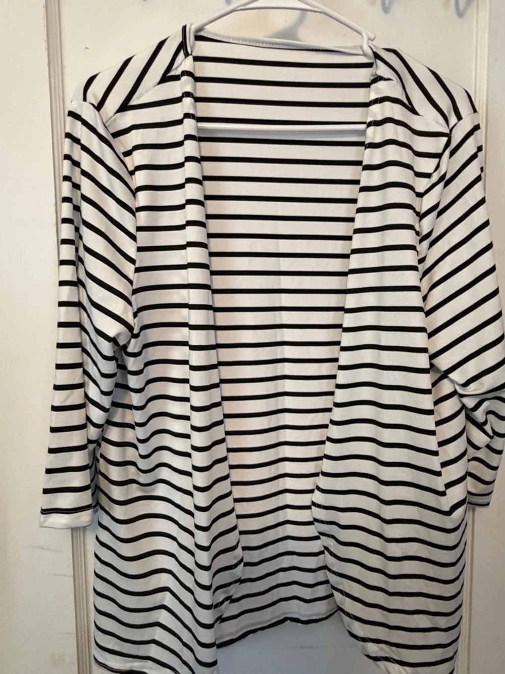Striped Open-Front Women’s Blouse - Black & White - Picture 1 of 2